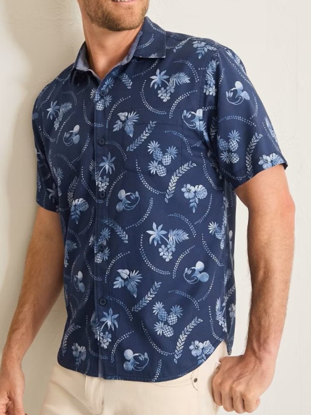 Disney Parks Tommy Bahama Tortola Sizzling Sky Spectacle Camp Shirt Size M